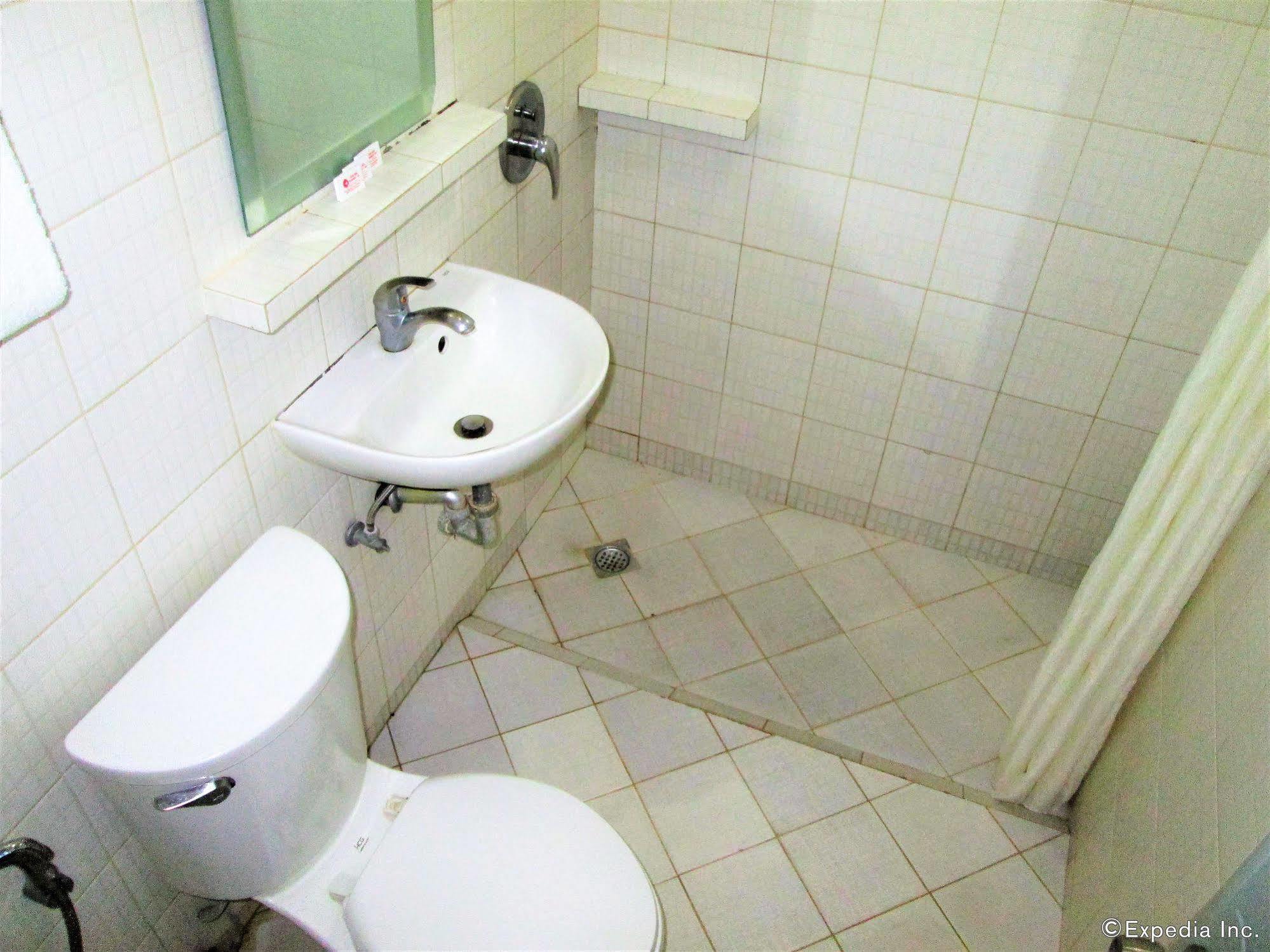 Winmin Transient Inn Кагаян де Оро Екстериор снимка